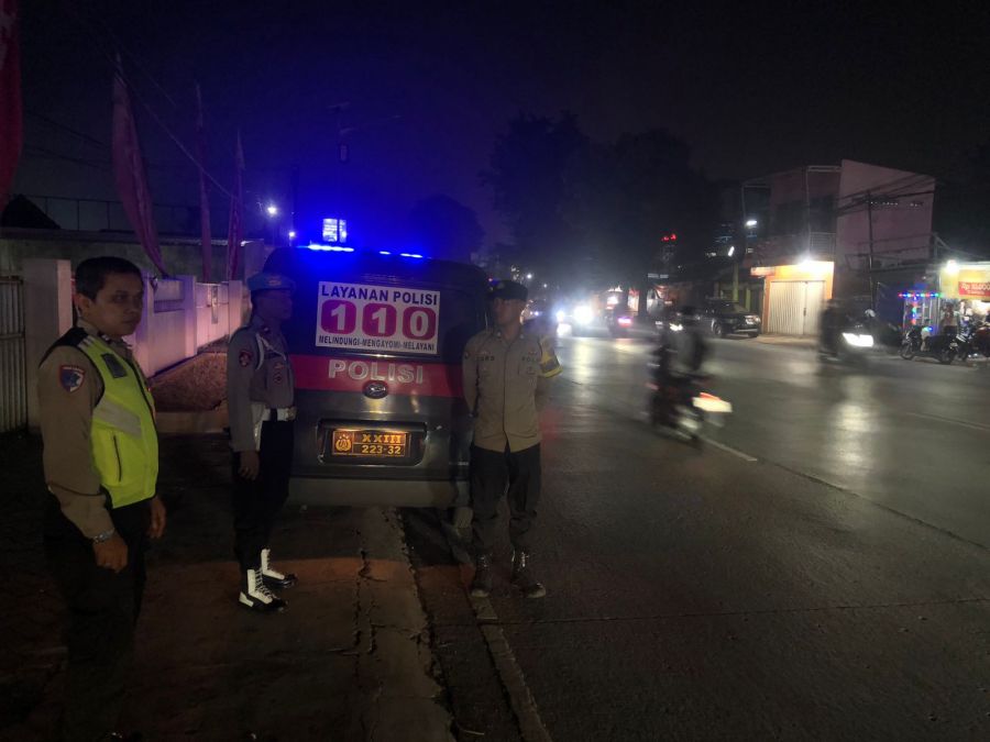 Jaga Keamanan Malam Hari, Kanit Propam Aipda Endang Pimpin Operasi Cipta Kondisi