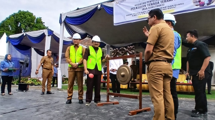 Anwar Sadat: Pelatihan Ini Bukan Hanya Bangun Infrastruktur, Tapi Juga Bangun Manusia