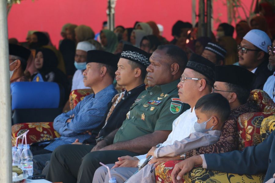 Berikan Contoh Toleransi Antar Umat Beragama, Dandim 1702/JWY Hadiri Peringatan Maulid Nabi Muhammad