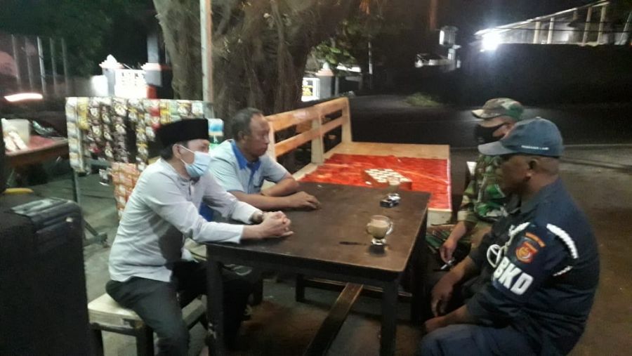 Danramil 1615-11/Aikmel Tegaskan Minimalisasi tindak kejahatan dengan patroli malam
