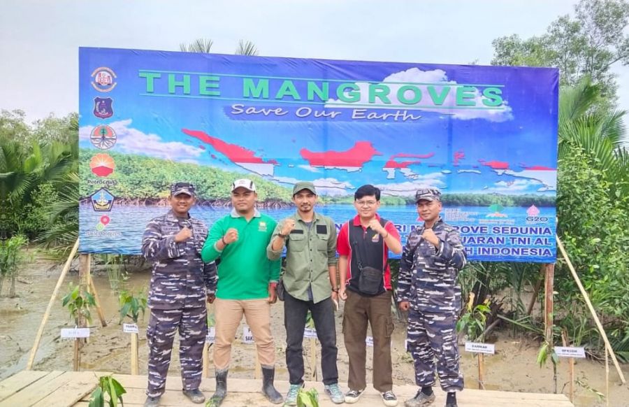 Dukung Pelestarian Alam, Karang Taruna Tanjabbar serta Relawan Mangrove Harap Penanaman Tetap Lanjut