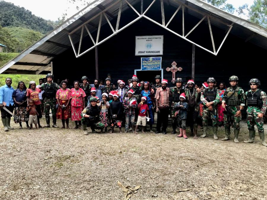 Dulu Mencekam, Sekarang Penuh Dengan Keceriaan, Satgas Kostrad Tumbuhkan Semangat dan Kebahagiaan