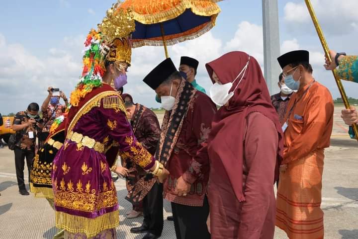 FORKOMPINDA Sambut Gubernur dan Wakil Gubernur Al Haris - Sani Tiba di Jambi