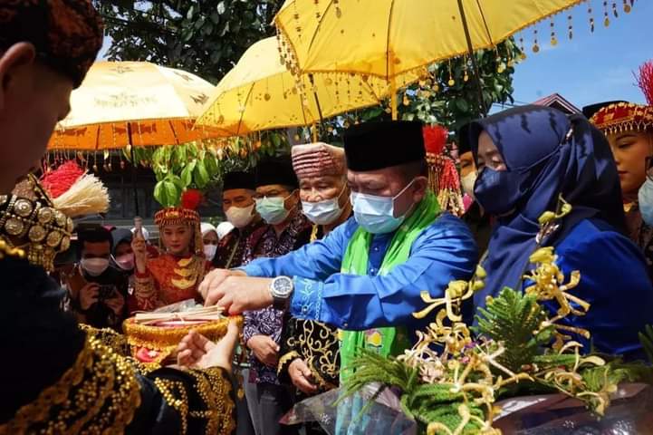 Gubernur Al Haris: Kenduri SKO Miliki Nilai Demokrasi dan Musyawarah