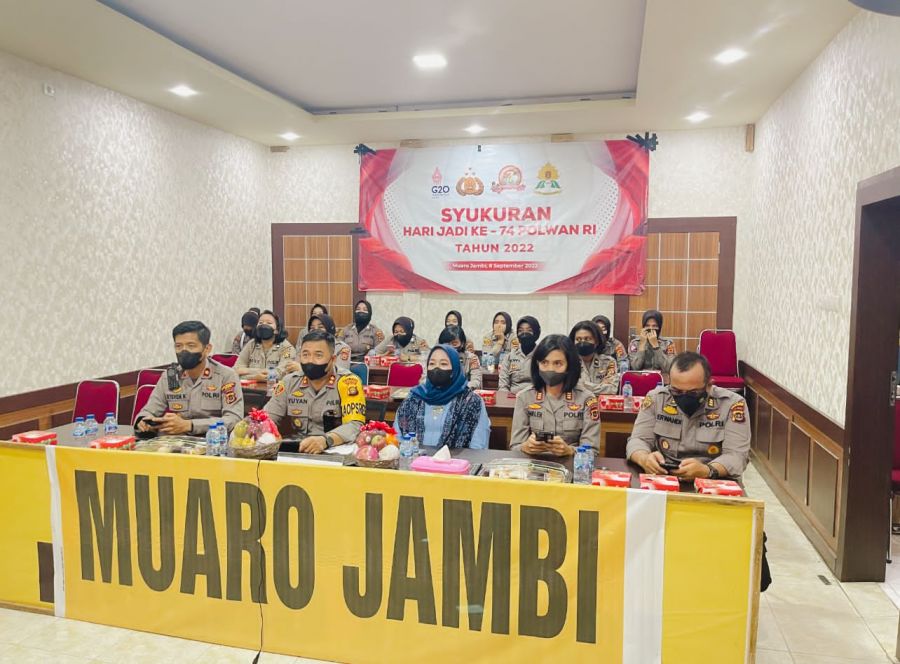 HUT Polwan Polres Muaro Jambi Adakan Zoom Meeting
