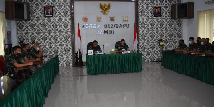 Inspektorat Kodam II/Swj Kunjungi  Korem 042/Gapu