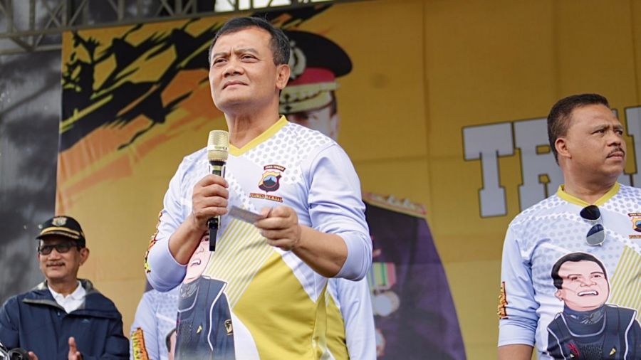 Irjen Pol Ahmad Luthfi dalam acara Trabas Kamtibmas; Semua harus Bergembira