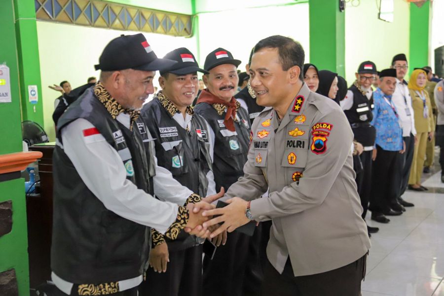 Irjen Pol Ahmad Luthfi dan Jajarannya Beri Layanan Terbaik pada Calon Jamaah Haji