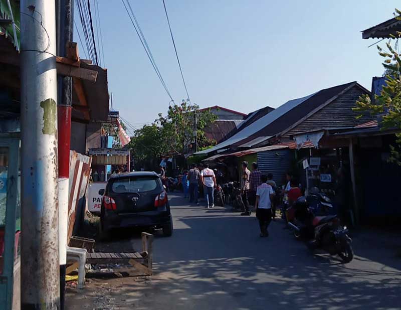 Jadi Korban Penikaman, Warga Gang Setia Dilarikan ke Rumah Sakit