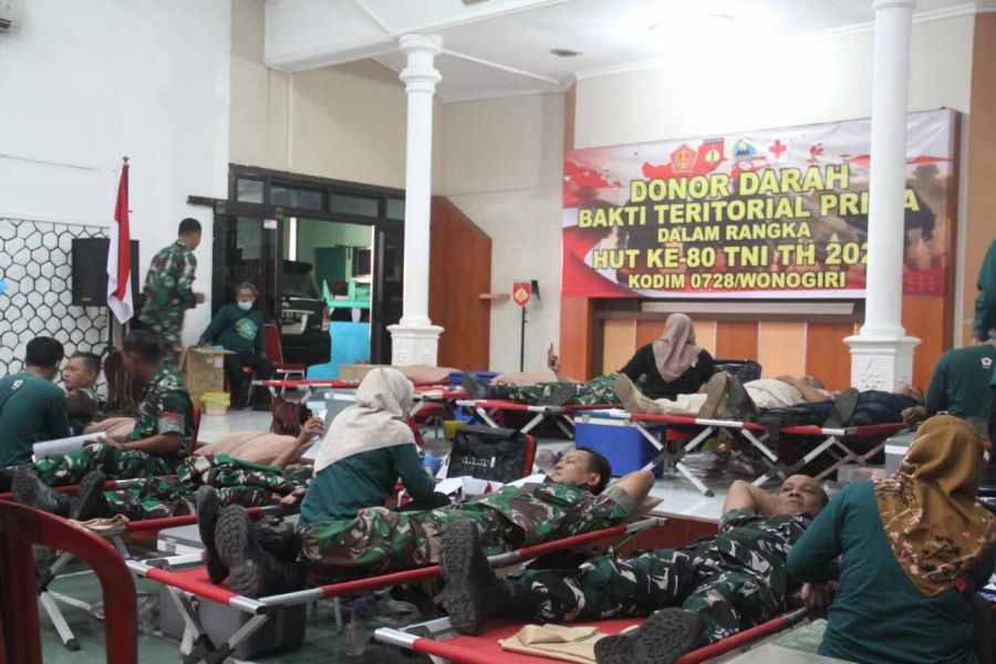 Jelang HUT TNI Ke 80, Kodim Wonogiri Gelar Baksos Donor Darah