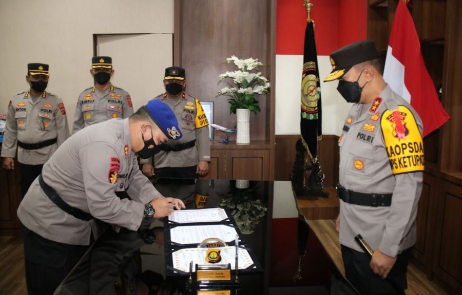 Kapolda Jambi Lantik Ditpolairud Polda Jambi