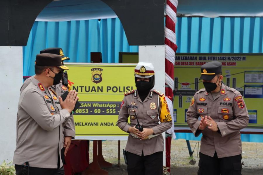 Kapolda Jambi Tinjau Pos Yan Perbatasan Jambi - Riau