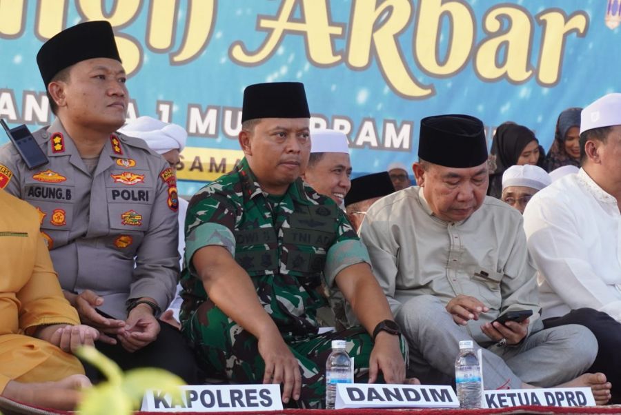 Kapolres Tanjab Barat Hadiri Tabligh Akbar Ustadz Abdul Somad Sambut 1 Muharram 1447 H