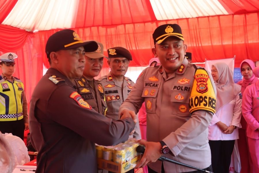 Kapolres Tanjab Barat Pastikan Pelayanan dan Kesiapan Pos Terpadu Pelabuhan Roro Lebaran 2026