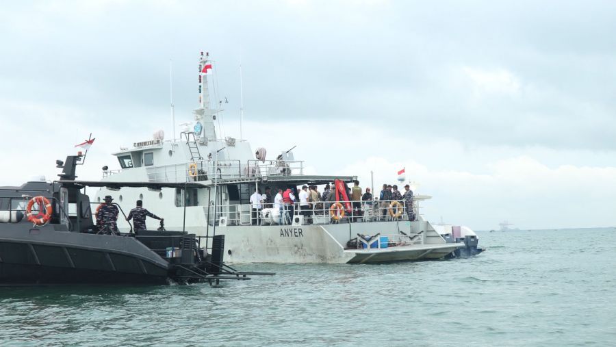 Kapolresta Tangerang bersama Kementrian KKP dan Forkopimda Prov. Banten Cek Pembongkaran Pagar Laut