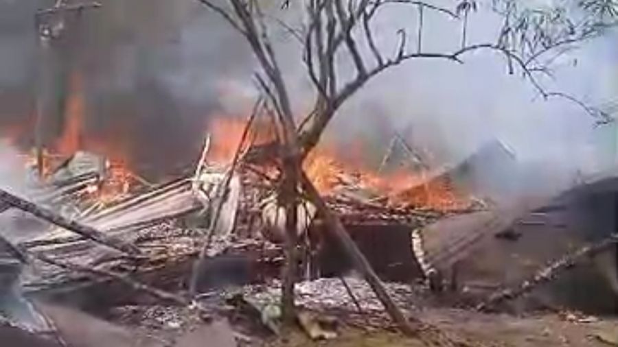 Kebakaran Landa Rumah Warga di Kuala Betara, Penyebab Masih Diselidiki  