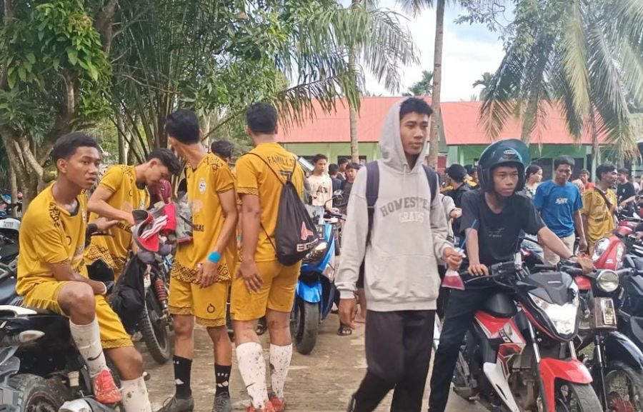 Laga Semifinal Sepak Bola U-20 di Desa Sungai Bengkal Barat Gagal Digelar