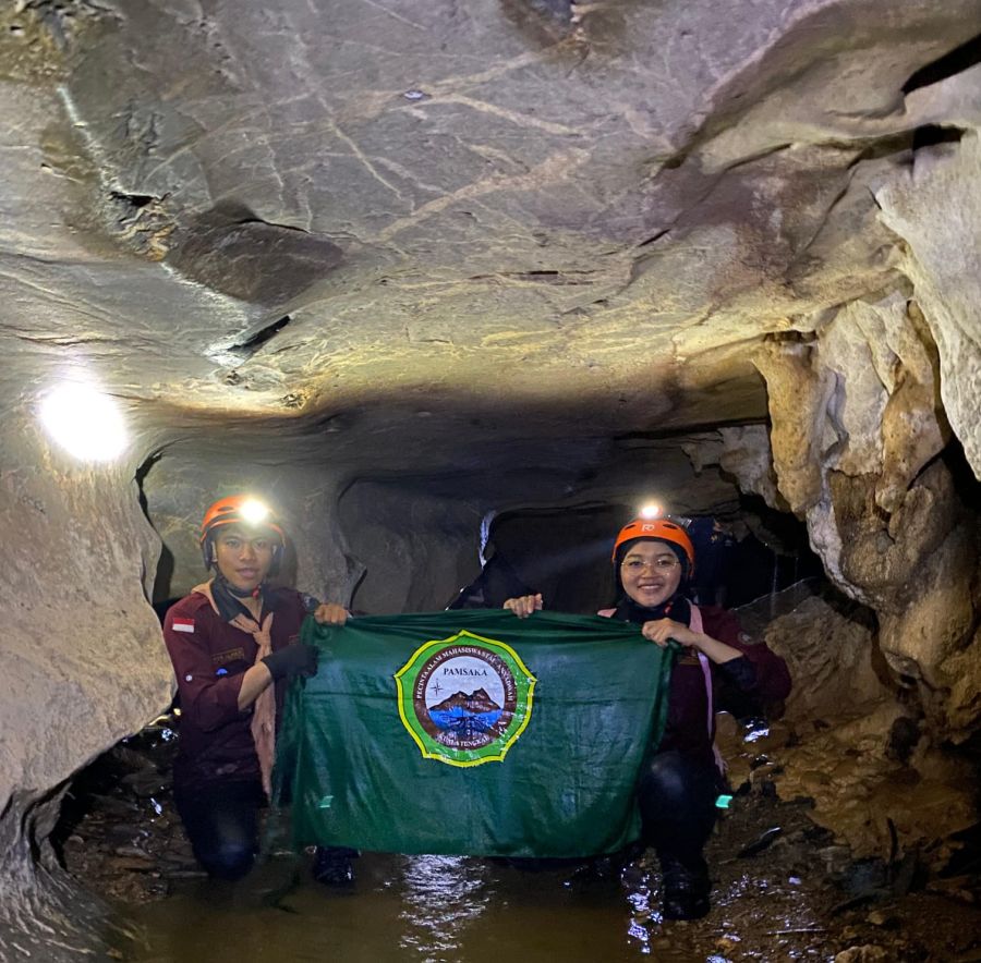 MAPALA PAMSAKA Gelar Ekspedisi di Goa Bujang Merangin
