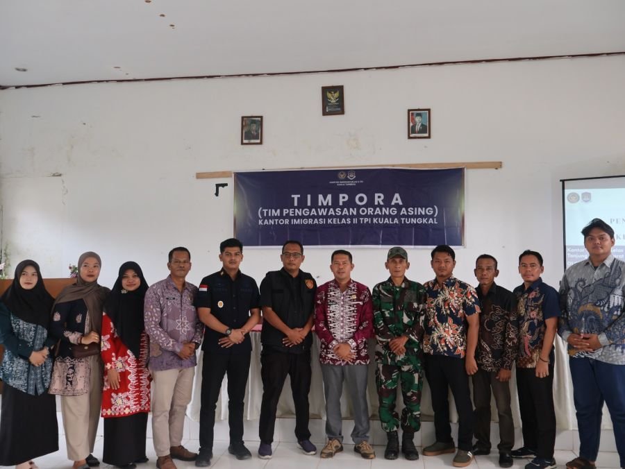 Perkuat Pengawasan hingga Tingkat Desa, Imigrasi Tanjung Jabung Barat Gelar TIMPORA di Muara Papalik