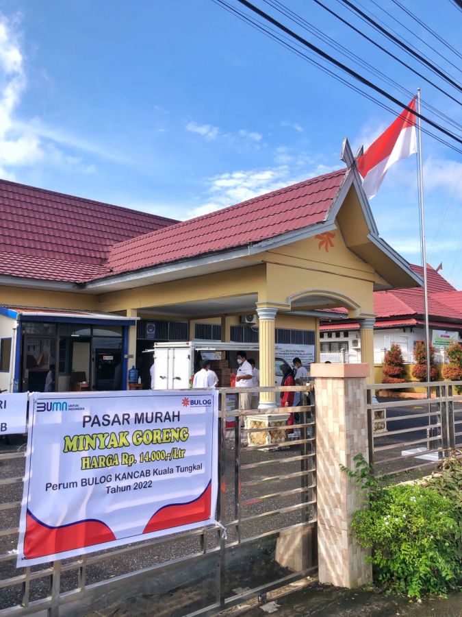 Ayo Buruan! Perum Bulog Tungkal Sediakan Minyak Goreng dengan Harga Murah