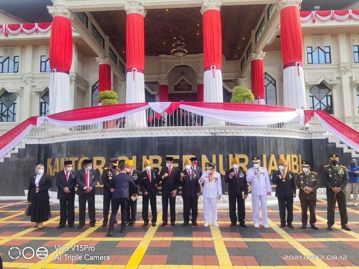 Pimpin Upacara Pengibaran Bendera Al Haris Optimis Indonesia Mampu Hadapi Tantangan