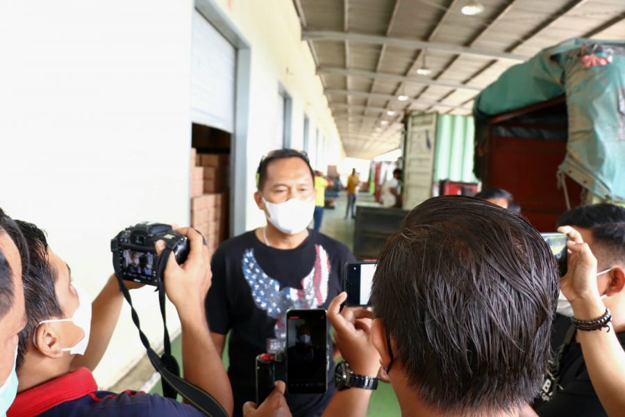 Polda Jambi Kawal Pendistribusian Miyak Goreng Sampai Ke Kabupaten