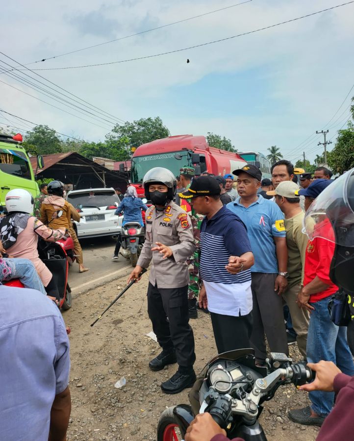 Polda Jambi Tindaklanjuti Aksi Warga Hadang Truk di Batanghari
