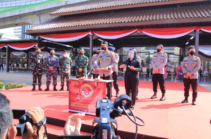 POLRI Gelar BAKSOS Serentak Jelang Hari Bhayangkara ke - 75