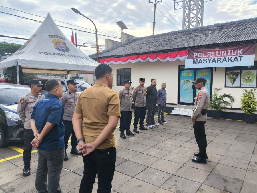Polsek Cikupa Gelar Apel Pagi, Kapolsek Tekankan Disiplin dan Respon Cepat Aduan Masyarakat