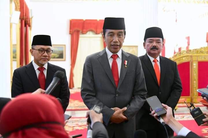 Presiden Jokowi Lantik Dua Menteri dan Tiga Wakil Menteri Baru Kabinet Indonesia Maju