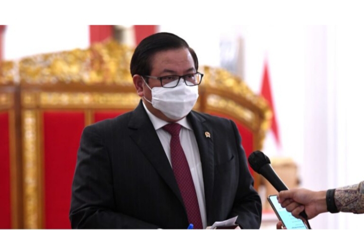 Presiden Tegaskan Vaksinasi Berbayar Dibatalkan