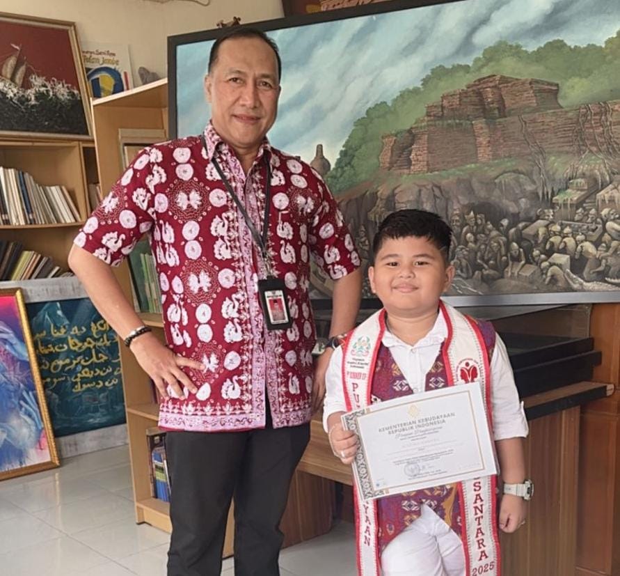 Rezky Akbar Sadewa Harumkan Nama Jambi di Ajang Putra Kebudayaan Nusantara 2025