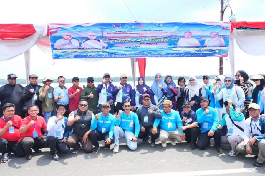 SEMARAK HUT RI & HUT TANJAB BARAT, ALBERT CHANIAGO TURUT MEMBANJIRI LOMBA MANCING WFC