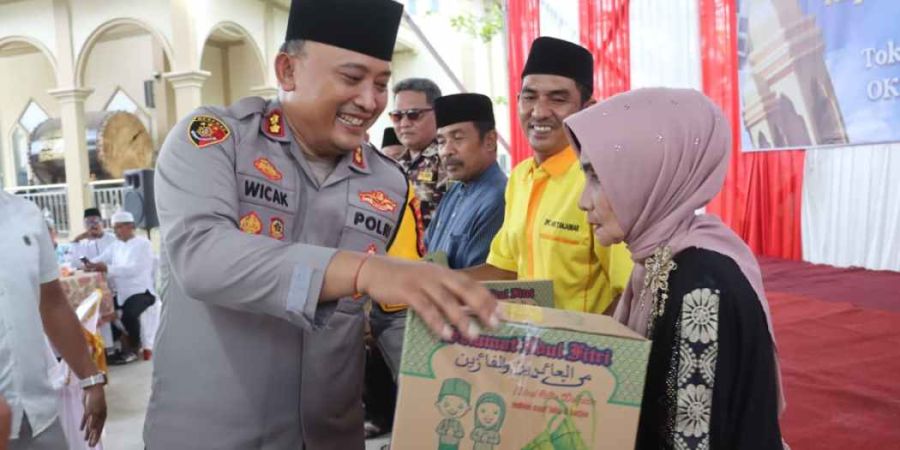 Senkom hadiri Buka bersama dan santuni anak yatim. polres Tanjabbar