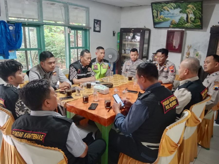 Silaturahmi Binmas Polres Brebes dengan Pokdar Kamtibmas