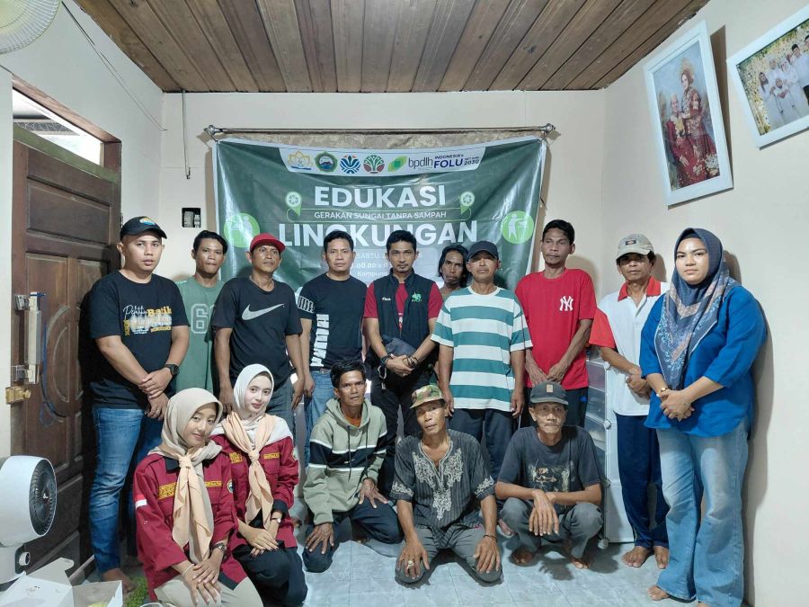 Tak Hanya Bersih Sungai, Mapala Pamsaka Gerakkan Warga Kampung Nelayan Lewat Edukasi Zero Waste