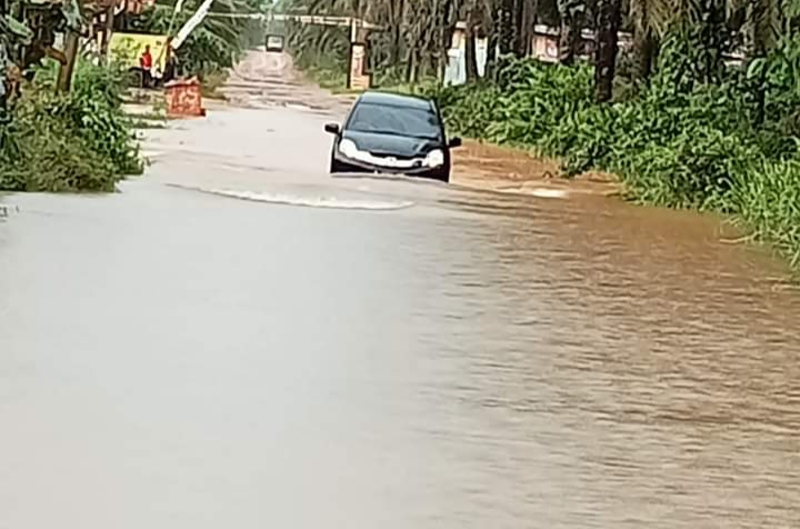 Terjadi Banjir, Masyarakat TMJ Resah