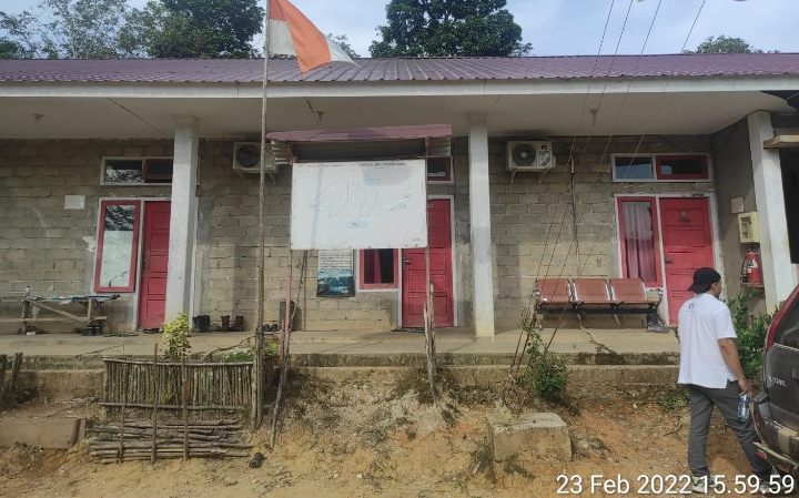 Tuntut Gaji Sesuai UMR Sejumlah Karyawan Kena PHK