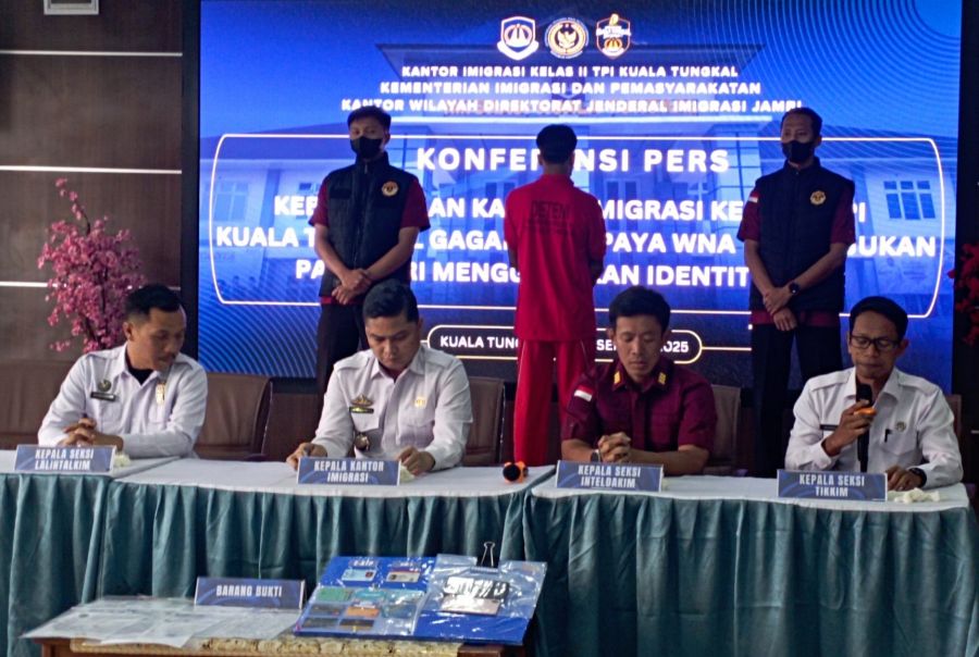 Upaya Pemalsuan Identitas Demi Paspor Digagalkan Imigrasi Kuala Tungkal